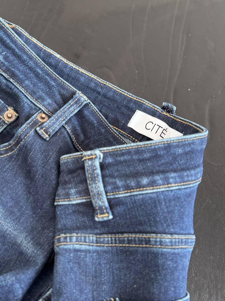 CITÉ - Vendita all'ingrosso Jeans - Donna - I jeans sbiaditi indaco profondo