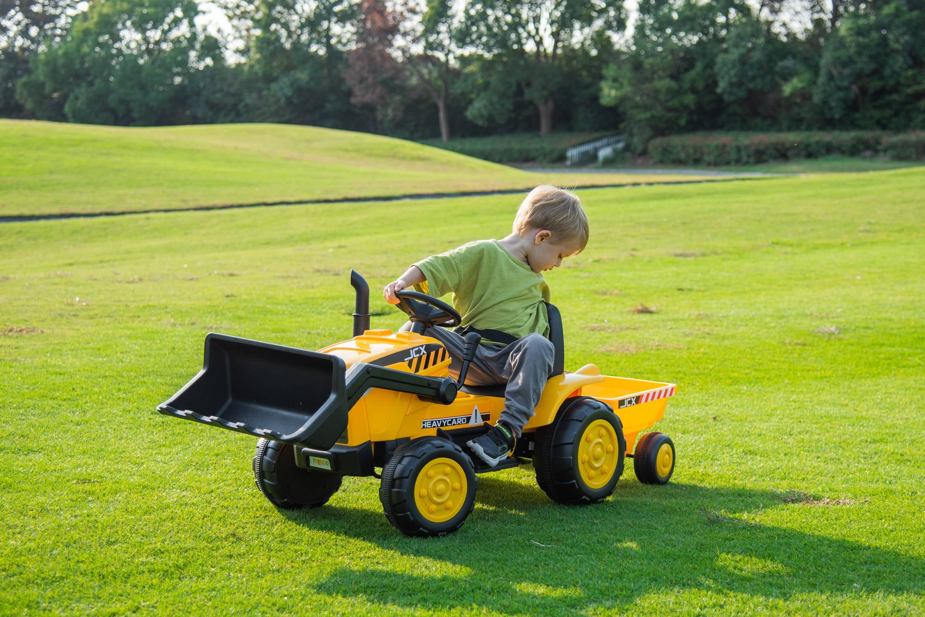 Yellow 12V Freddo Excavator 1 Seater Ride on for Kids for wholesale on Faire2