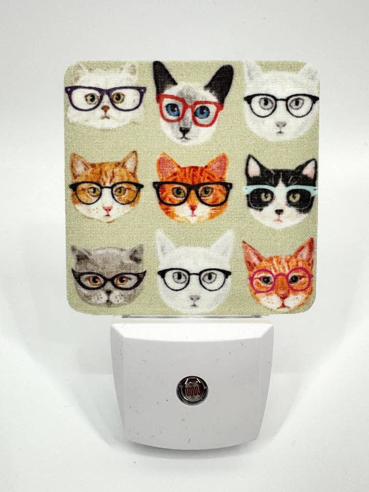 Luce Notturna Decorativa a LED Smarty Cats Auto On/Off Casa per la vendita all'ingrosso da parte di Rusty Canvas