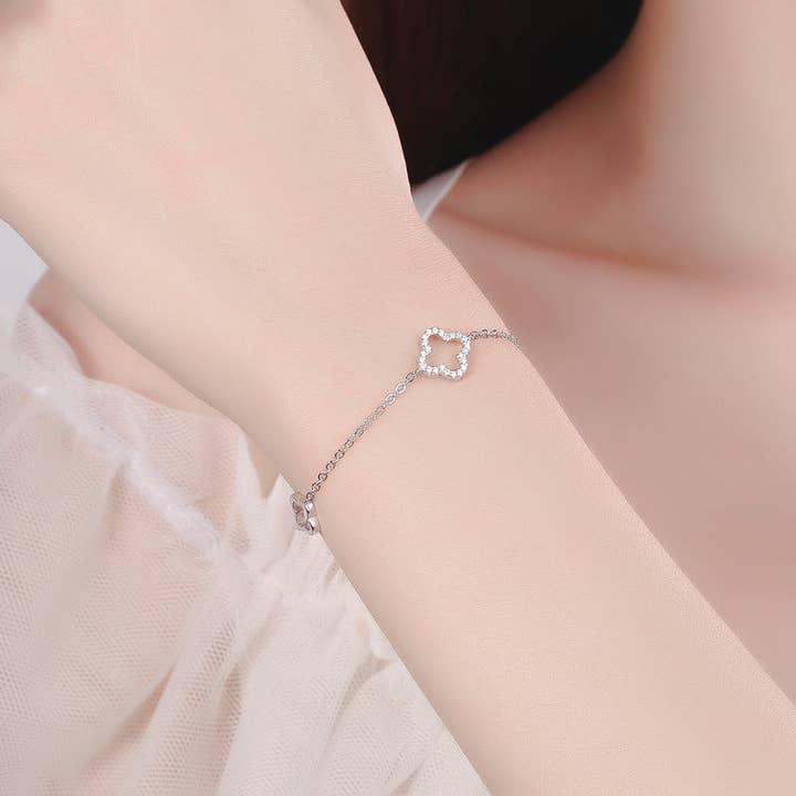 Perimade & Co. LLC - Wholesale Charm/Dangle Bracelet - Triple Four Leaf Clover Bracelet in 925 Sterling Silver1