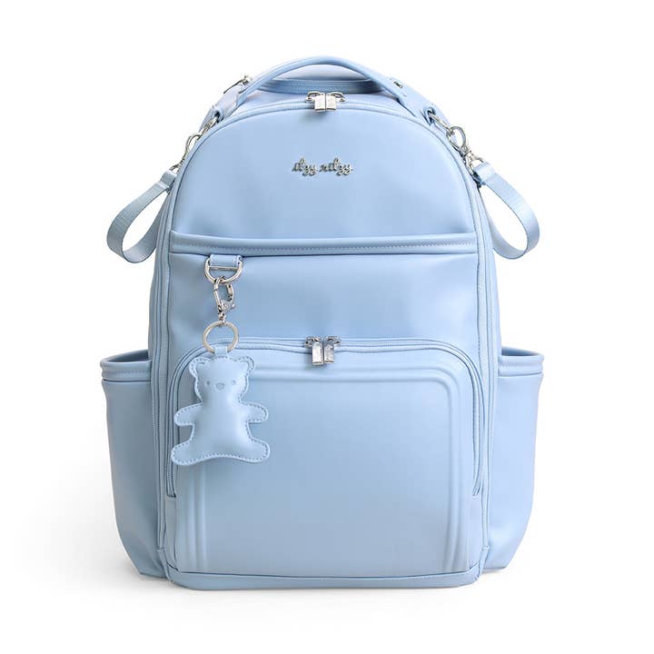 *NOUVEAU* Sac à dos à langer Teddy Blue Boss Plus™ pour la vente par Itzy Ritzy Canada