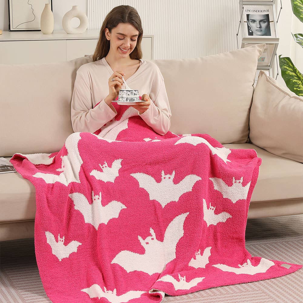 Sensibling Corp. - Wholesale Throw blanket - Halloween Bat Patterned Reversible Throw Blanket8