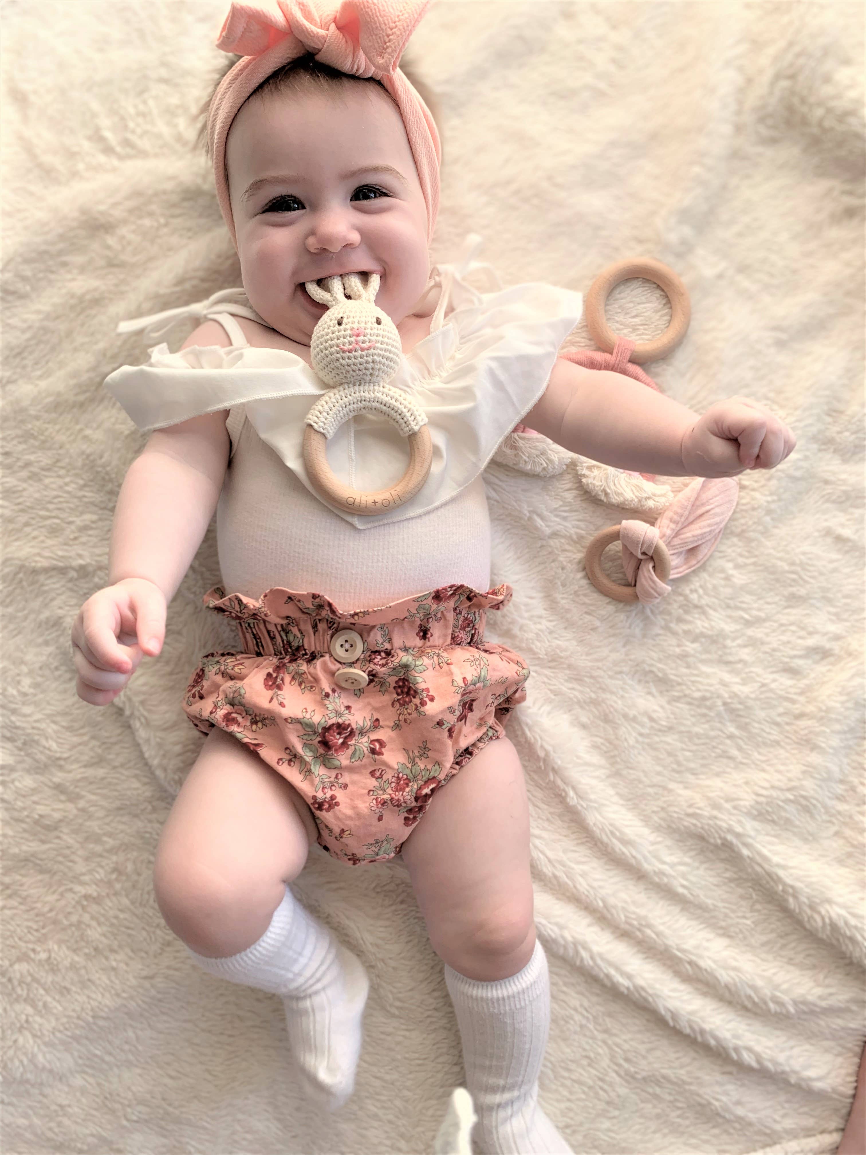 Ali+Oli - Vente Anneau de dentition sans clip – bébé - Hochet de dentition pour bébé Anneau en bois Crochet (Lapin) Pâques6