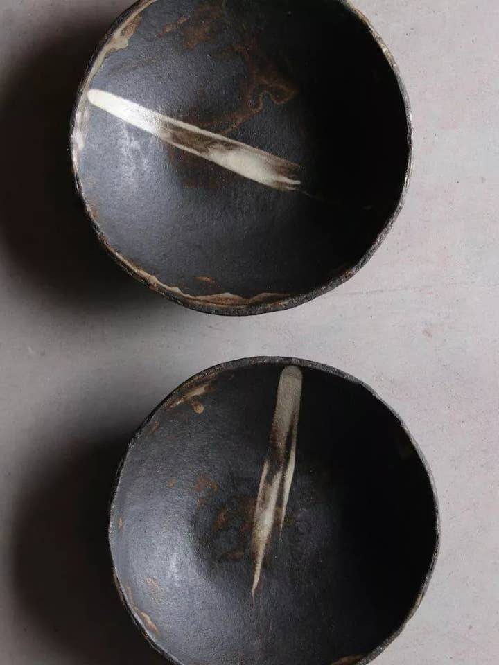 Samekh bordenservice - Zwarte soepborden voor wholesale door EI Elea Lelimouzin