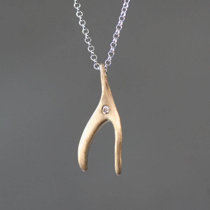 Petit collier Wishbone 14 carats et argent sterling avec diamant pour la vente par Michelle Chang