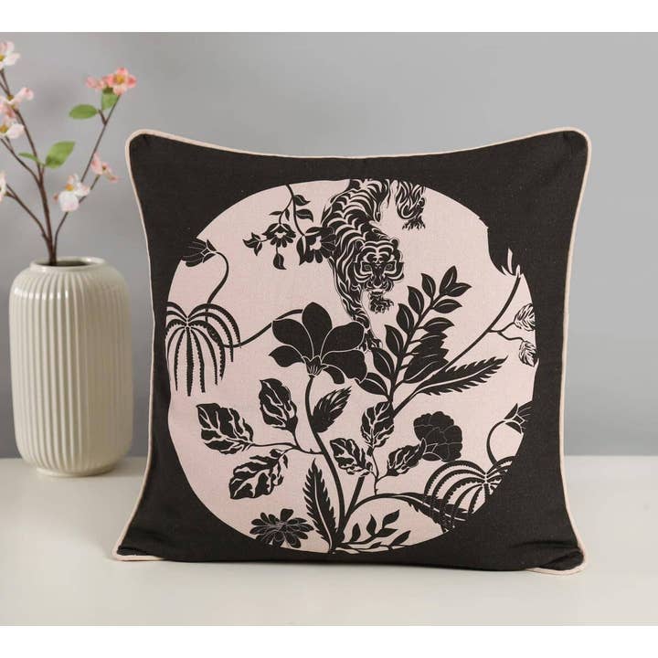 Fleur Greyscale 20 x 20 bomuldsandebetræk for engroshandel hos India Circus