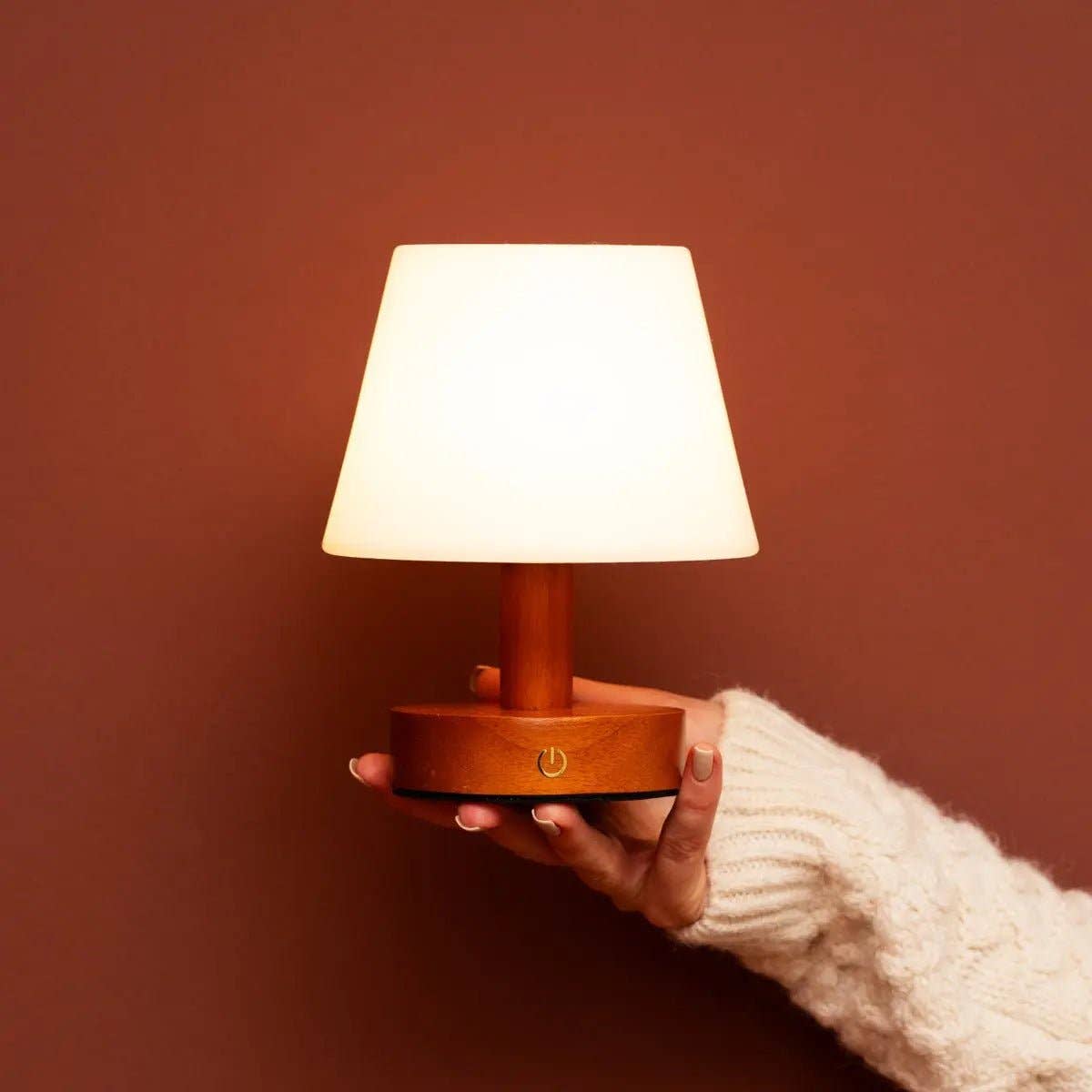 Tavellio - Wholesale Accent/Desk Lamp - Teddy Chestnut Brown Wooden Rechargeable Table Lamp | Dimmable, Cordless & 3 Light Modes11