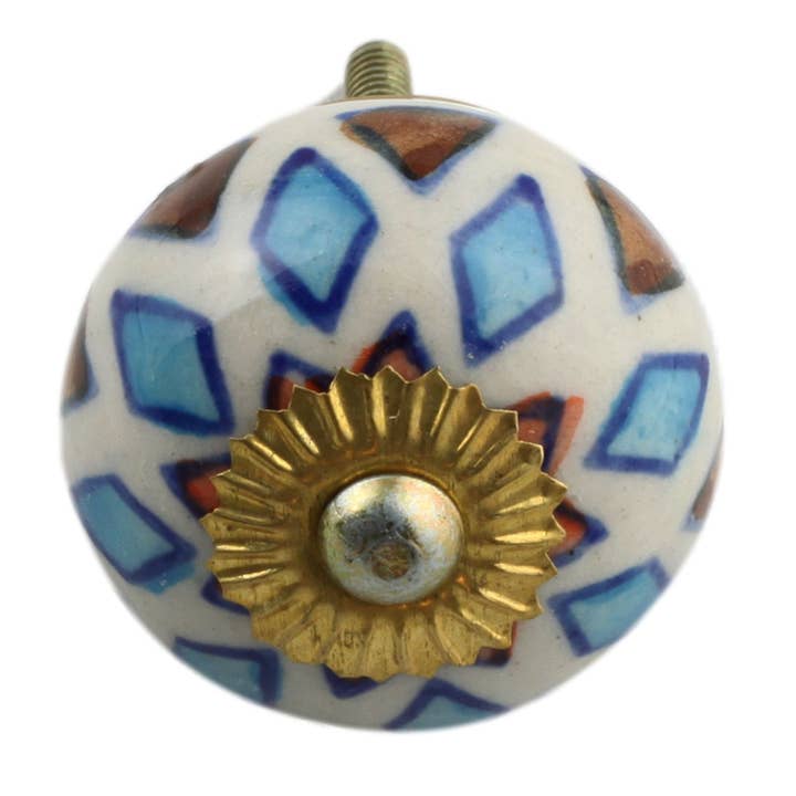 Möbelknauf aus Keramik Shabby Chic Karos Dreiecke blau-brau und andere Ergebnisse für will bräu im Großhandel. Kostenlose Rücksendungen und 60-Tage-Zahlungsziel auf Faire im Trend auf Faire.