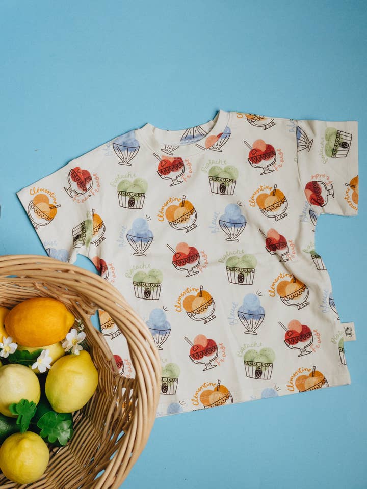 Oversized T-Shirt Gelateria for wholesale by Little Yogi Company