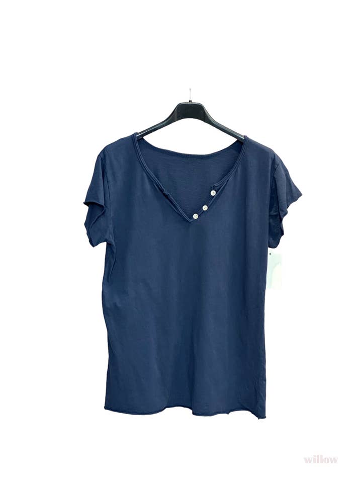 MOONSUN - Wholesale T-Shirt - Women's - 3 button Tunisian collar plain t-shirt