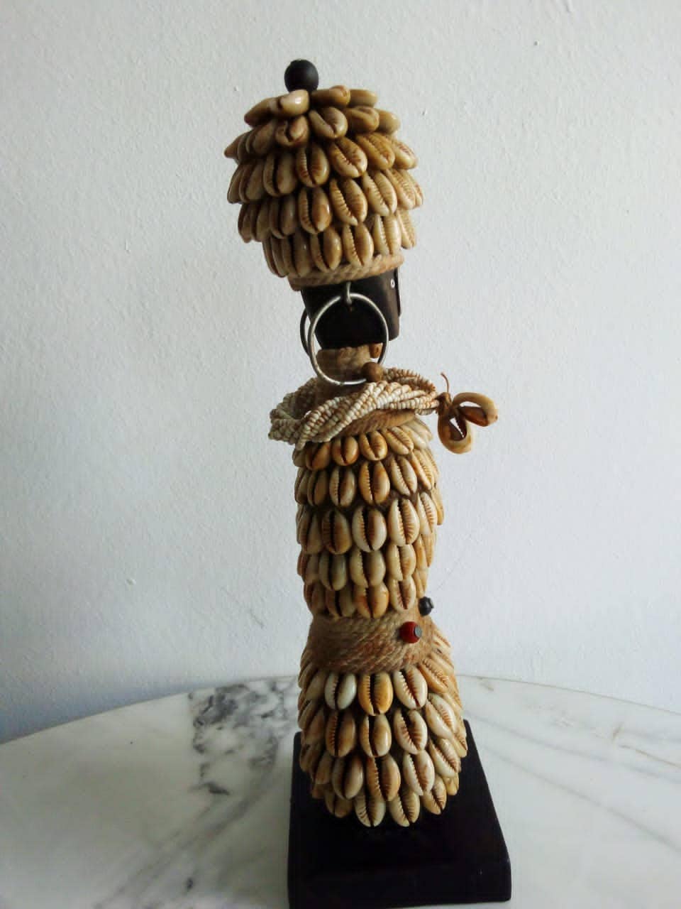 HOME DECOR FR - Wholesale Decorative Figurine - Couple of Namji dolls in cowries4