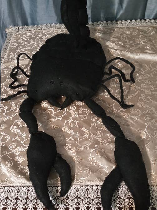 Decoración de Halloween de escorpión, decoración espeluznante, LXC20 @ para venta al por mayor de BLUE RIBBON ORNAMENTS