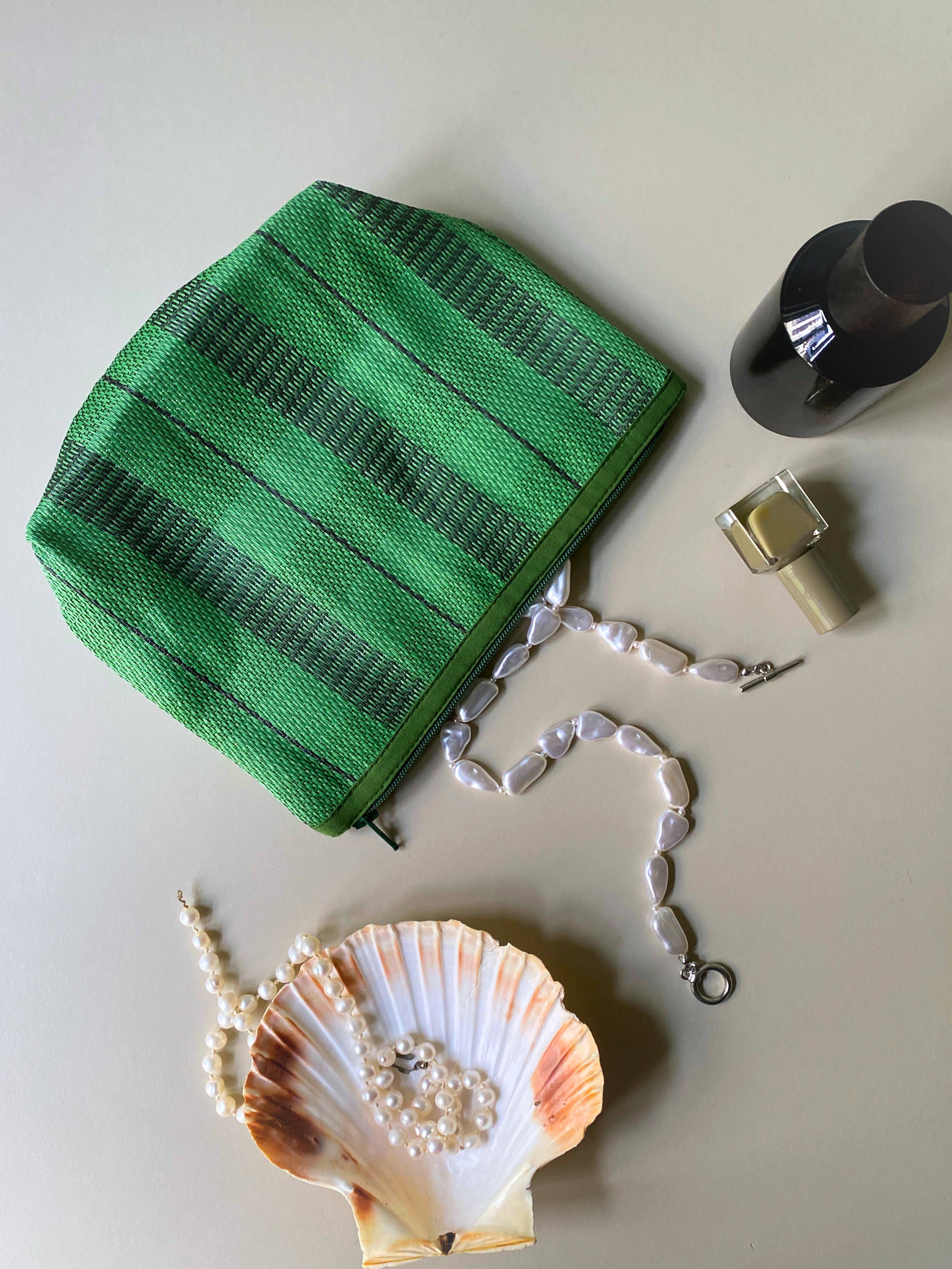 Tinytiny.dk - Wholesale Toiletry Bag - Women's - Small wash bag - Green0