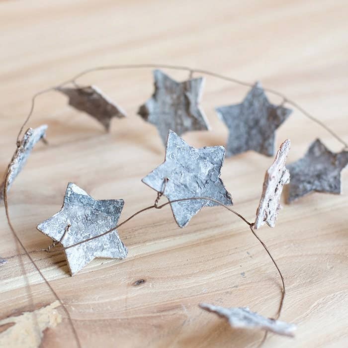 Rustic Reach - Wholesale Bunting/Garland - Christmas Decorative String in Various Shapes2