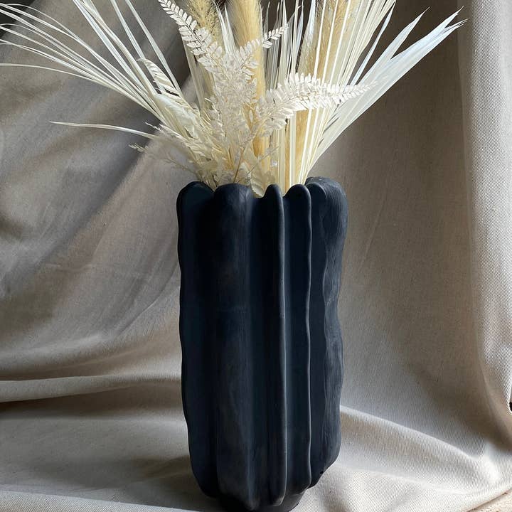 FORMA - concrete vase and other Purchase Wholesale form. Free Returns & Net 60 Terms on Faire trending on Faire.