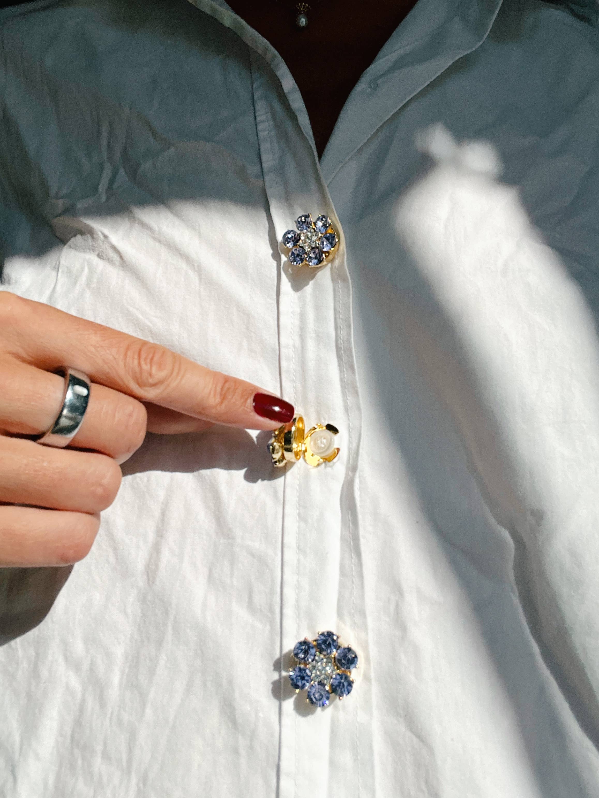 The Shoelace Brand - Vente Boutons de manchette - Hilde – Charm fleur douce violette pour boutons (6 pcs)3