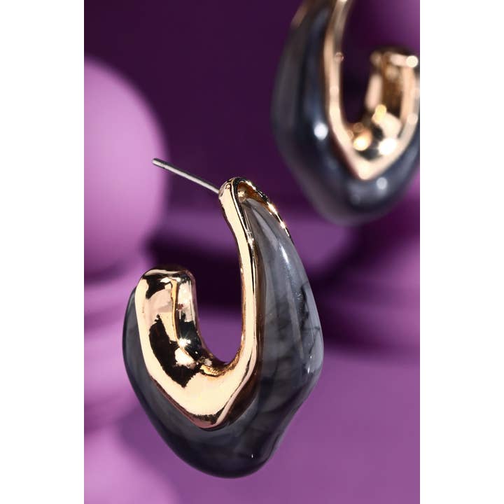 Urbanista Outlet - Wholesale Hoop Earrings - Pearl Finish Organic Shaped Hoop Earrings