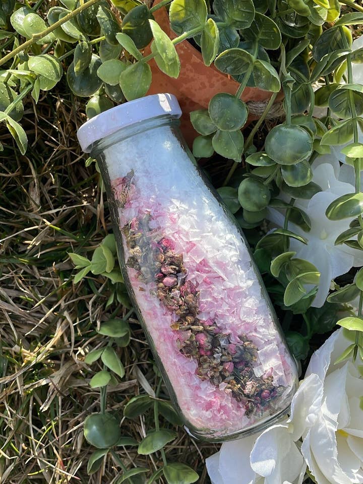 Homemade Bath Salts| Organic Bath Products for wholesale by Bordian Bath salts