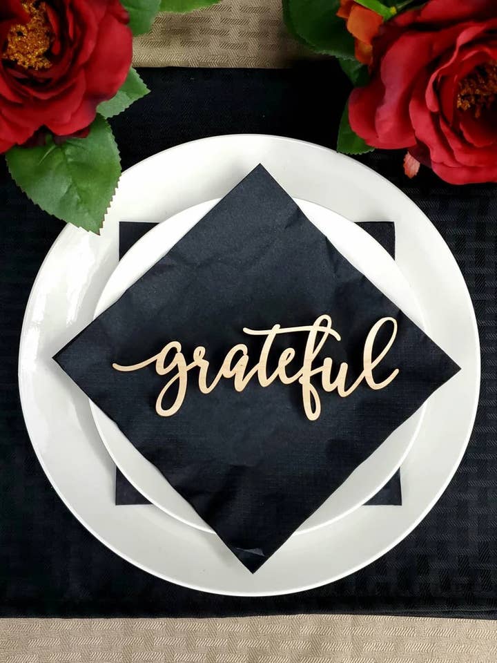 grateful place card settings, wood Thanksgiving table decor for wholesale by KobasicCreations