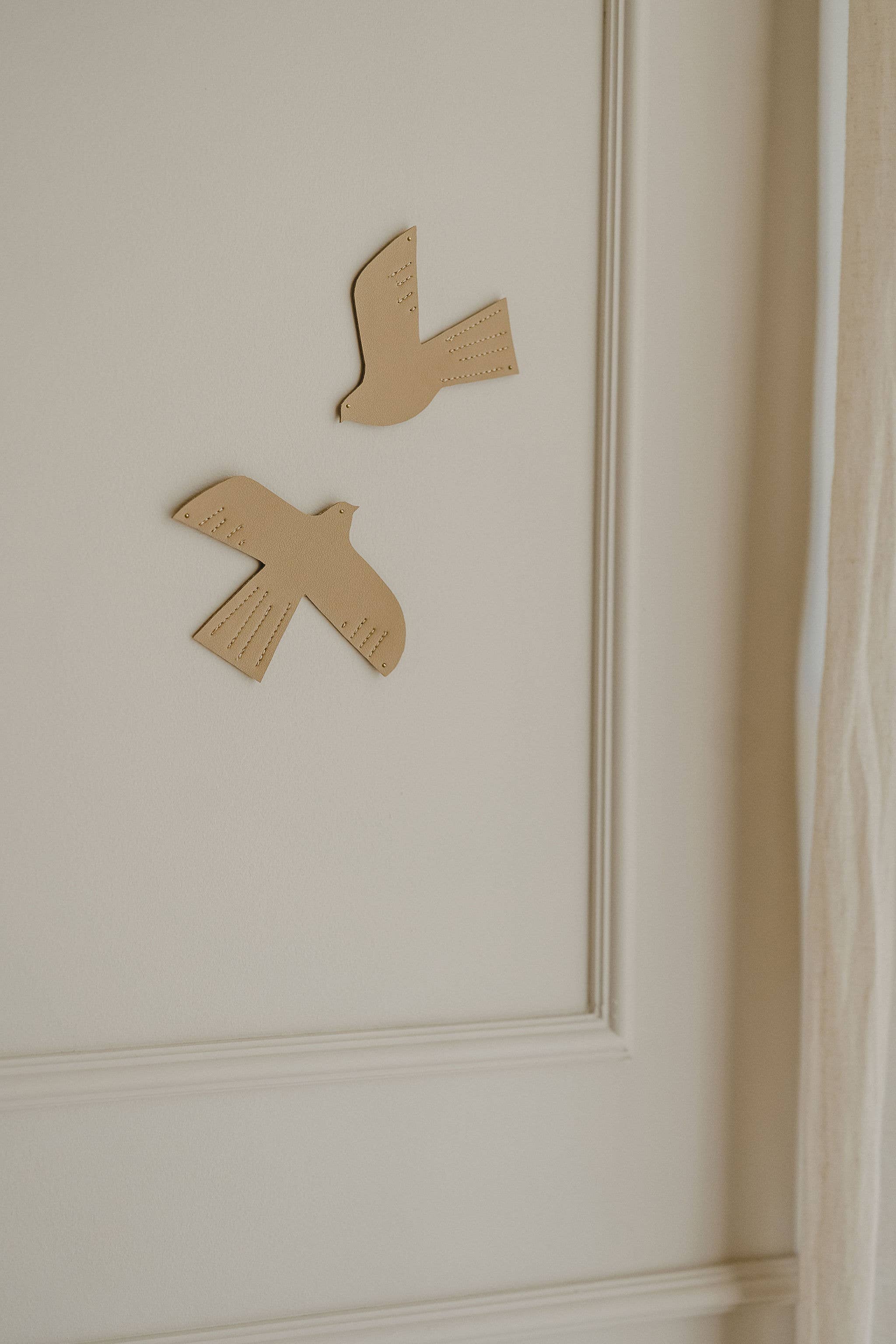 Zakuw - Wholesale Wall Accent - Decorative leather bird - size S2