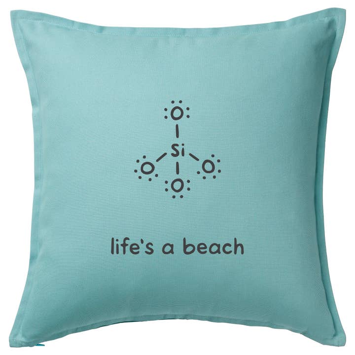 Housse de coussin de plage de Life A pour la vente par The Chemist Tree