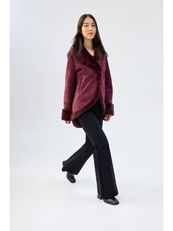 Unreal Fur - Wholesale Jacket – Women's - Perfect Stranger Jacket2