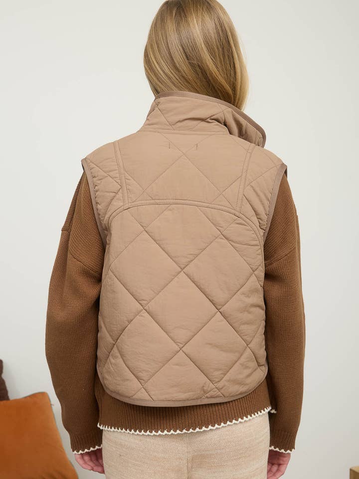 Blu Pepper - Wholesale Outerwear Vest - Women's - SNAP BUTTON QUILTED PUFFER VEST 13