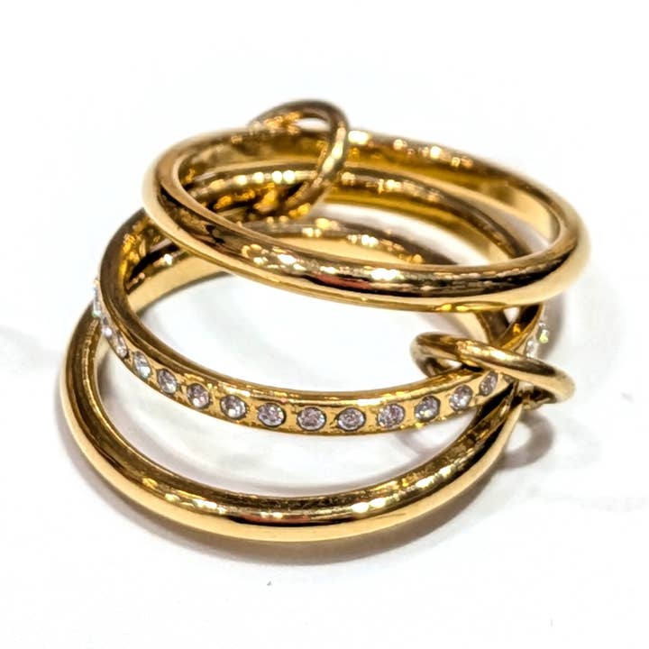 LOLO & YAYA - Wholesale Engagement Ring - Chikipina triple ring in stainless steel0