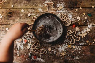 Kinfolk Pantry - Wholesale Toy Set - Kids - Christmas traditional Cutter Set - Eco Playdough Tool2