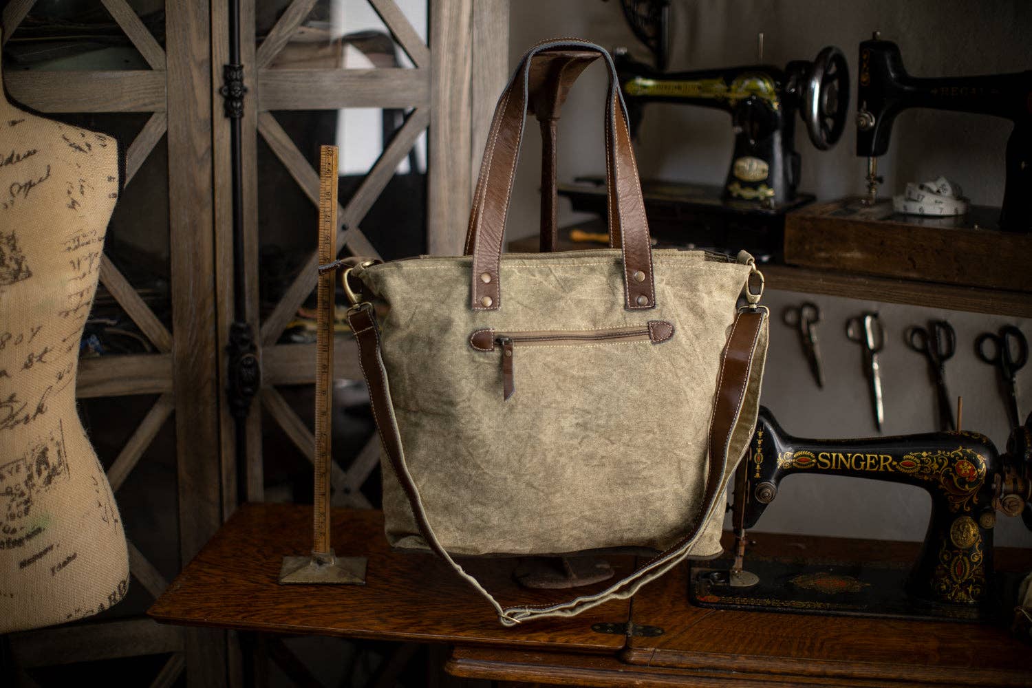 TAKENYA - Wholesale Tote Bag - Women's - Masterpiece Recycled Canvas Tote4