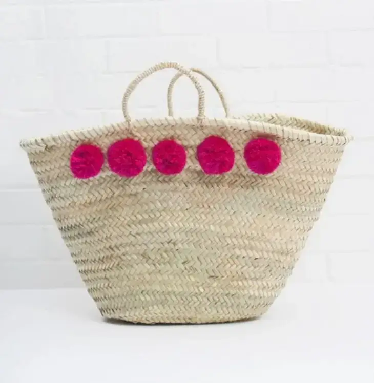 HandmadeBestSeller - Wholesale Strandtas - French Market Basket, rieten zak met pompons5
