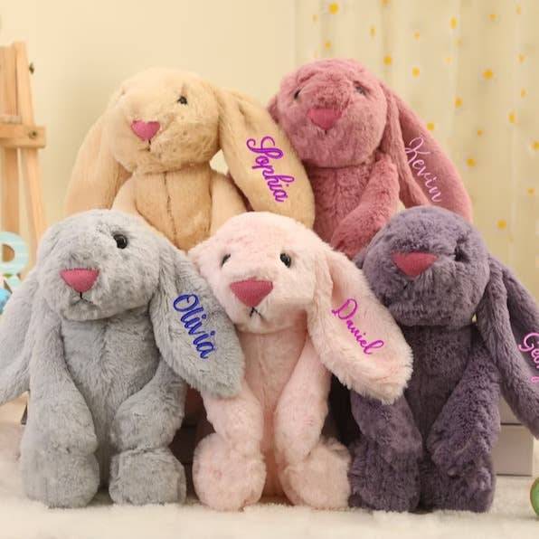 Cadeau de Pâques Personnalisé Peluche Lapin Avec le Nom de l'Enfant pour la vente par Little Trendy
