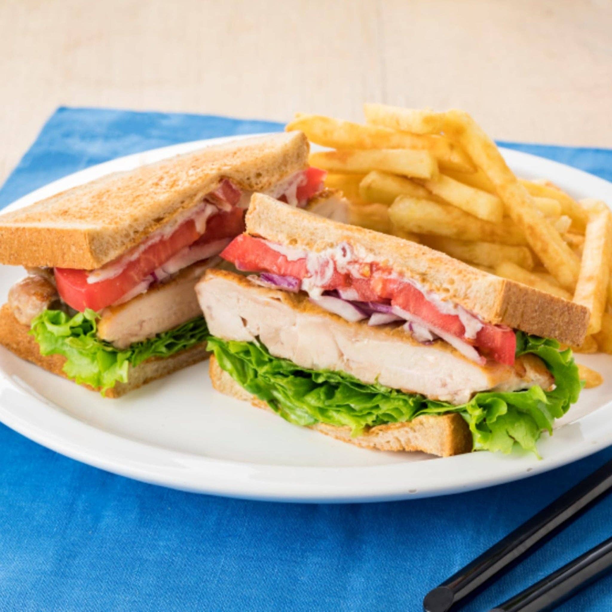 utoppa GmbH - Wholesale Mayo - Kewpie Mayonnaise Japanese Style 2.4 L3