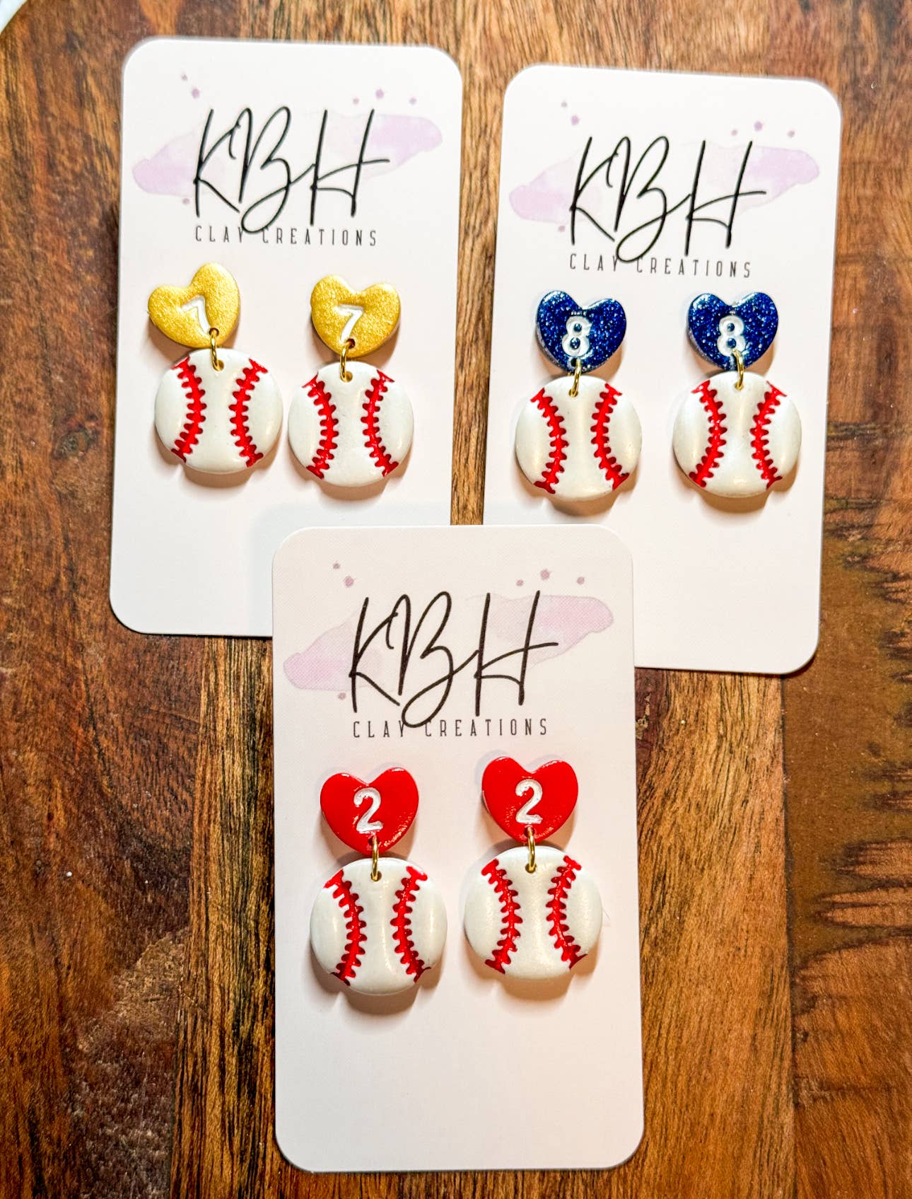 KBH CREATIONS - Vente Boucles d'oreilles pendantes - Boucles d'oreilles en argile personnalisées pour baseball0