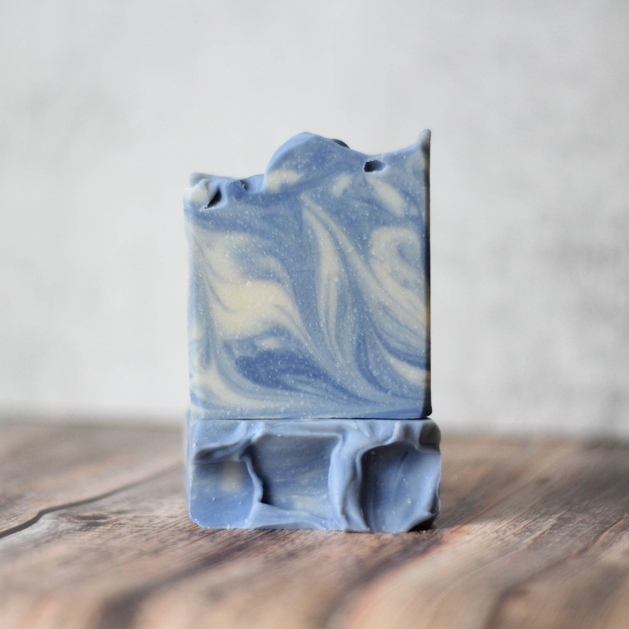 Himua Ni – wholesale Bar Soap – Midnight Waters | Handcrafted Goat Milk Soap