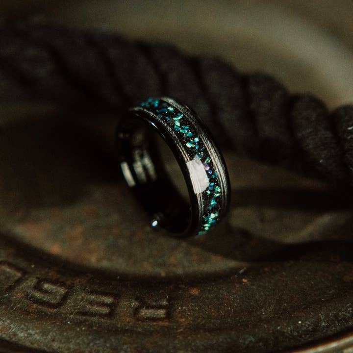 Vintage Gentlemen - Wholesale Wedding Band/Ring - The “Angler” Ring