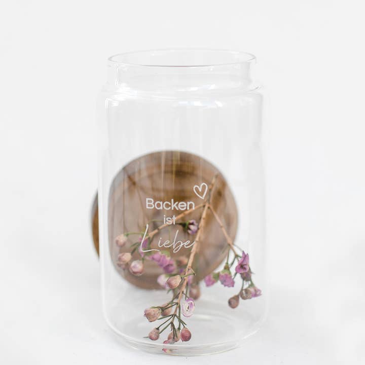 “Baking is love” storage jar with heart 700ml for wholesale by Bake Affair GmbH