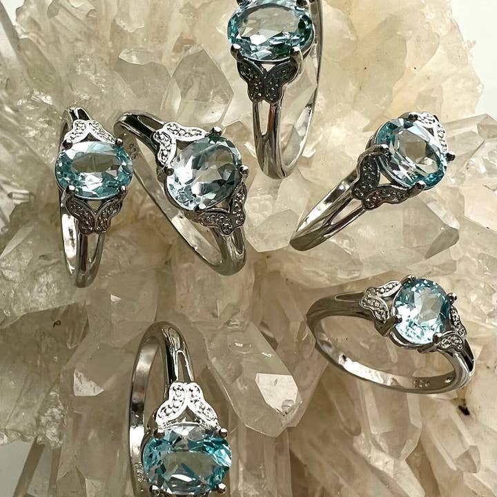 KayleeNYC - Wholesale Single Stone/Solitaire Ring - Natural Aquamarine Ring White Bronze
