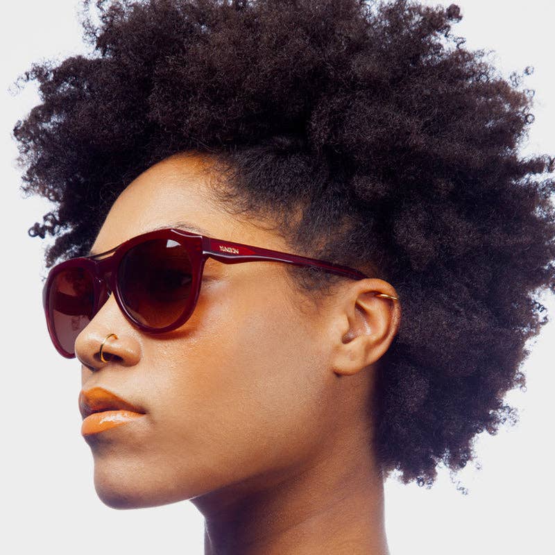 Yunizon Eyewear - Wholesale Sunglasses - Women's - Avec37