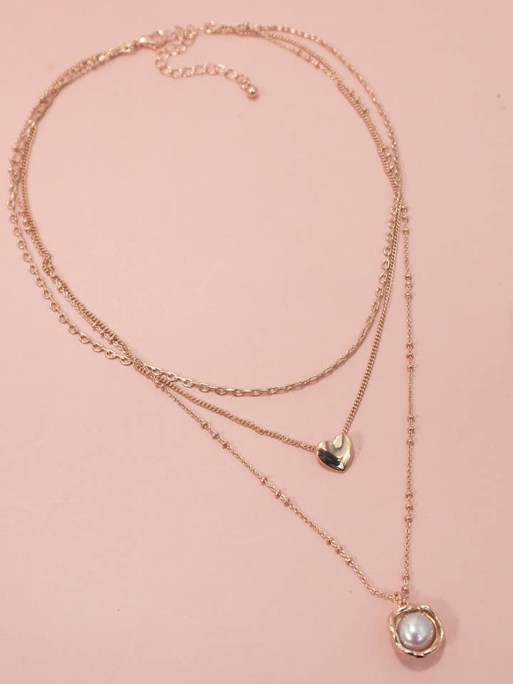 HEART ORGANIC PEARL CHARM LAYERED NECKLACE | 80N1233 for wholesale by JOSSLYN by wall to wall