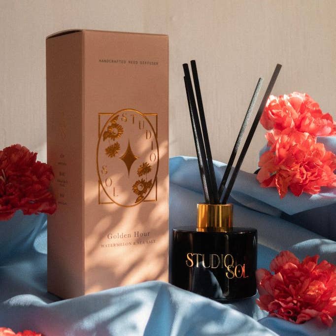 Studio Sol Store – difusor de fragrâncias por atacado – Difusor Golden Hour | Melancia + Sal Marinho1