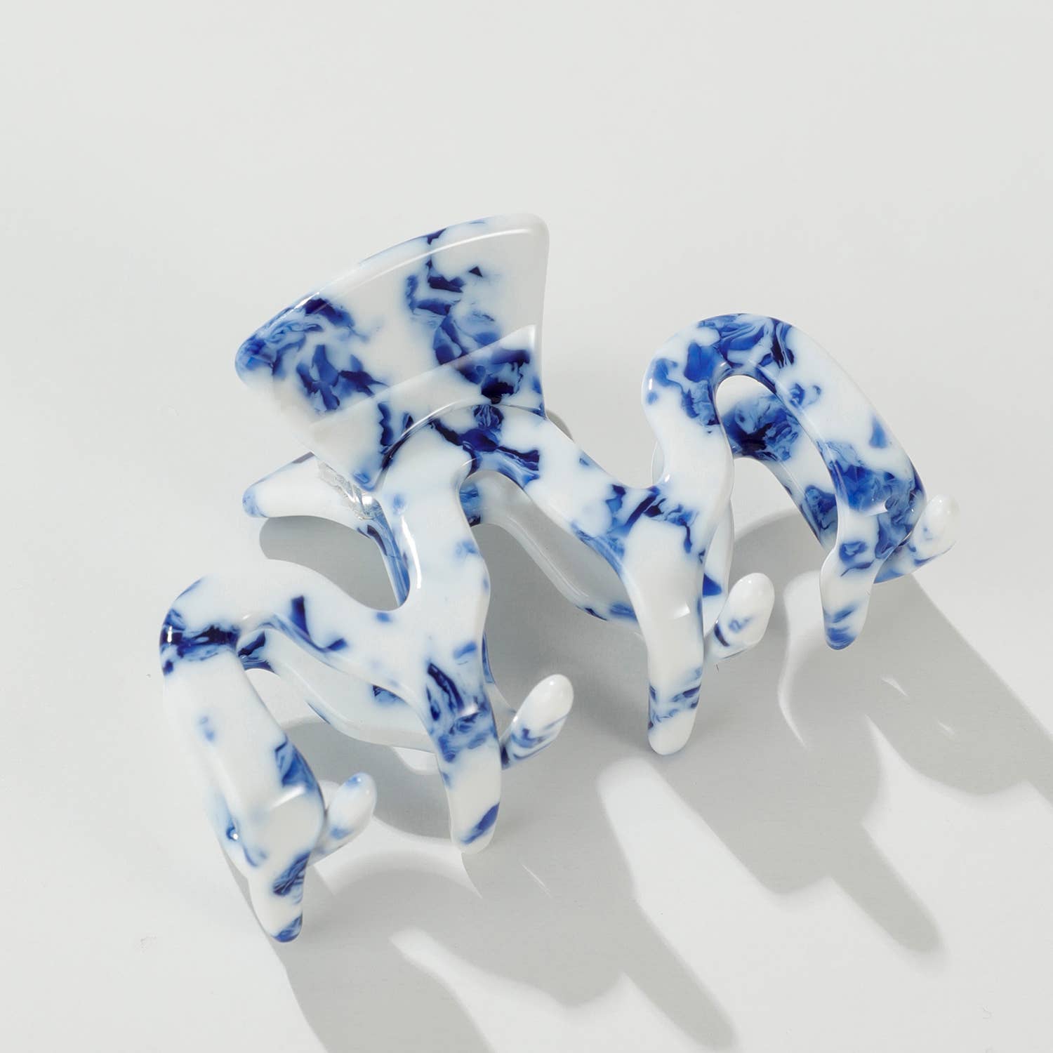 Coastal Blue S/M | Assorted Small/Medium Claw Clips for wholesale on Faire3