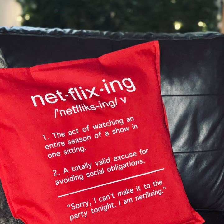 Cuscino Netflixing per la vendita all'ingrosso da parte di Rustic Girls