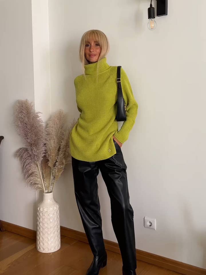 High Neck Camisole for wholesale by GUIMANOS