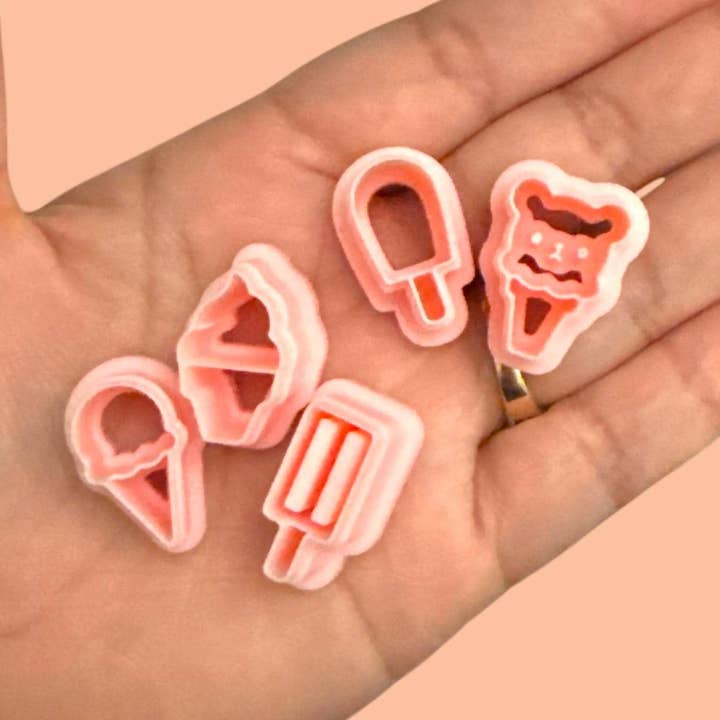 Ensemble de découpeurs en argile polymère pour mini glaces pour la vente par Roussell Prints and Demand LLC