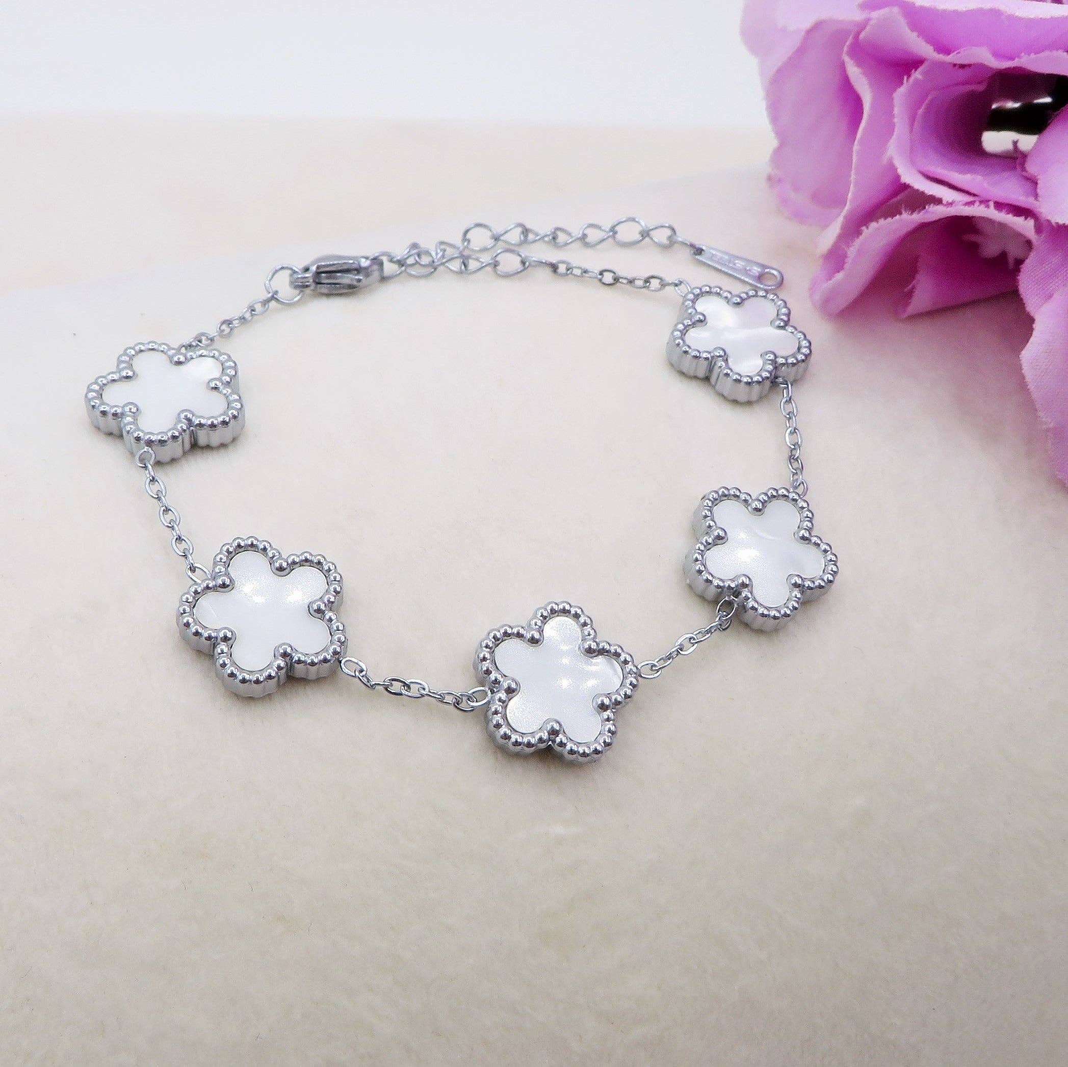 Daemon srls - Wholesale Charm/Dangle Bracelet - LILY  big Flowers ACCIAIO INOSSIDABILE ~ Bracciale fiori in madreperla1