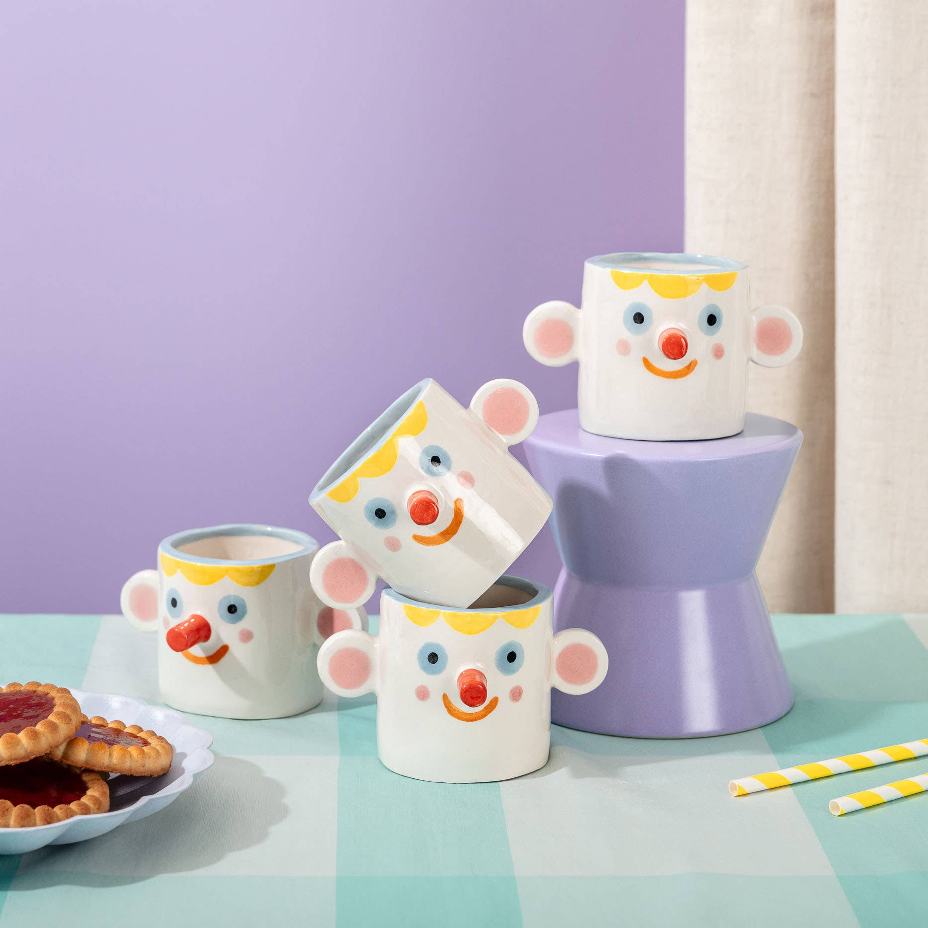 Ana Seixas - Wholesale Vase - Happy Face / Ceramic Little Pot3