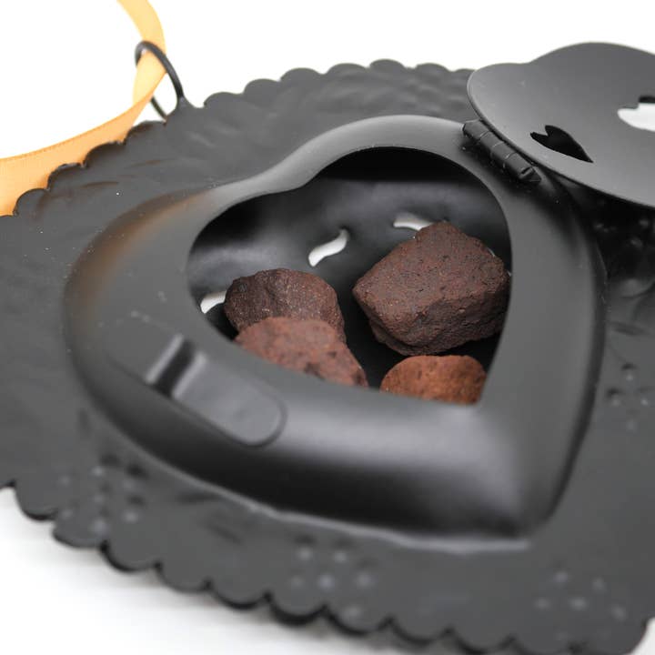 Autour Du Parfum - Venta al por mayor Perfumes sólidos - Grand Coeur Noir Magma Chic - varios aromas1