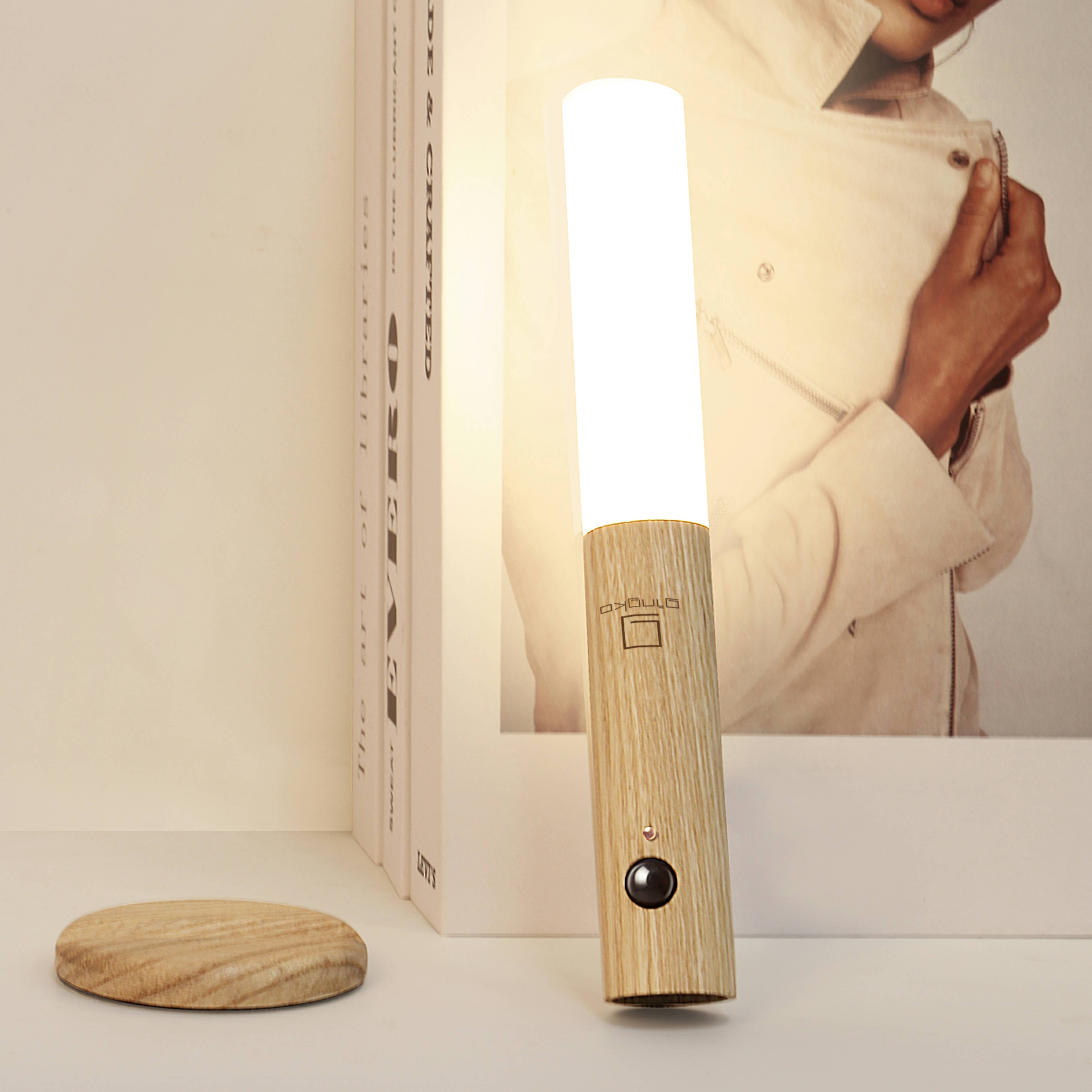 Gingko Design - Wholesale Accent/Desk Lamp - Smart Baton Light10