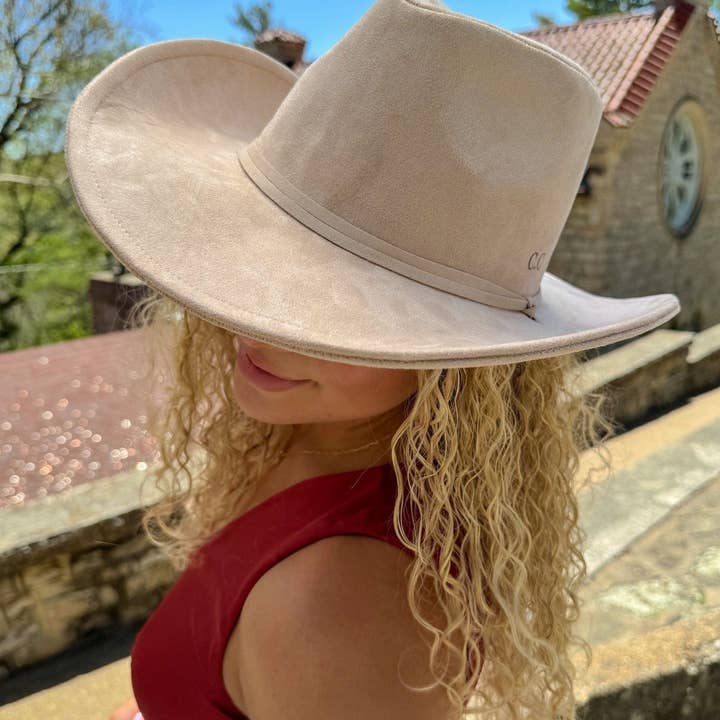 SCC0001 Faux Suede Telluride Cowboy Hat and other Purchase Wholesale knafeh schokolade. Free Returns & Net 60 Terms on Faire trending on Faire.